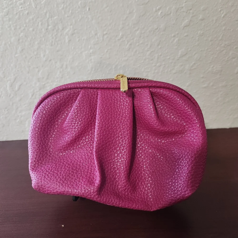 Lovely Bare Minerals brand cosmetic bag, pink - Picture 1 of 1